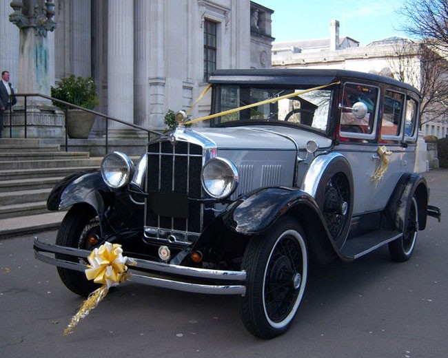 Classic Wedding Cars image 19